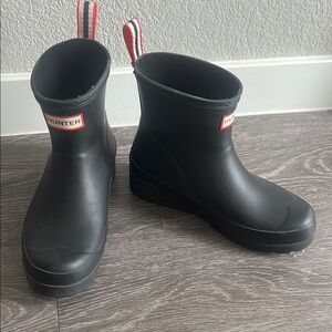 Hunter Black Rain & Snow Boots Ankle Style